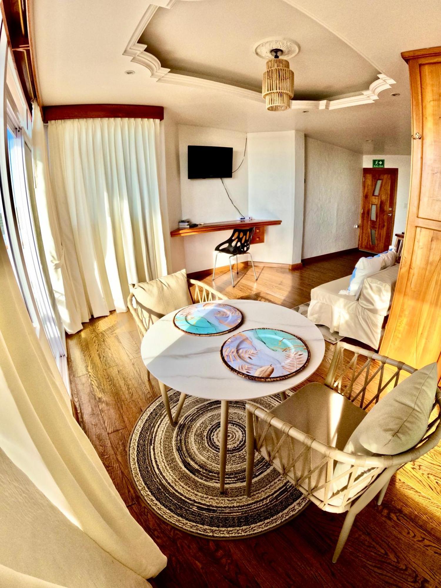 Suite Cielo, Discover The Magic Of Galapagos 巴克里索莫雷诺港 外观 照片
